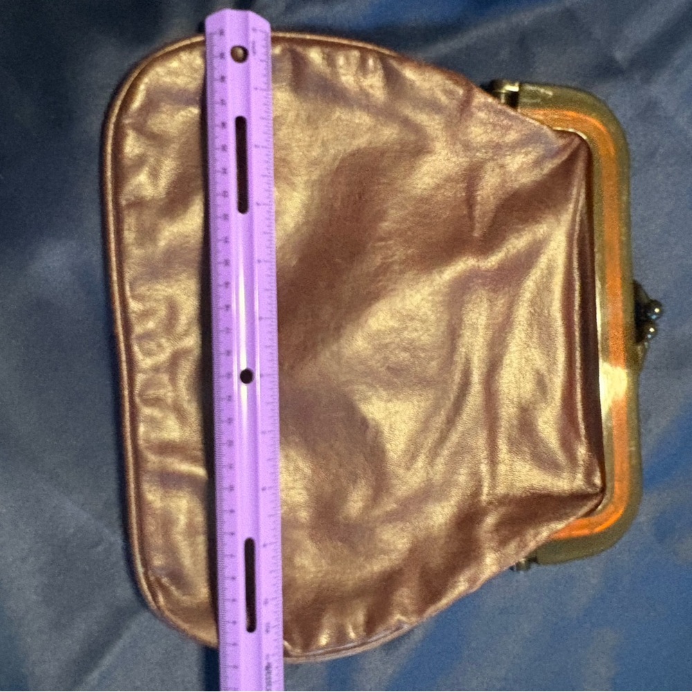 SOLD Vintage Burgundy Leather and Acrylic Tortoise Shell Clutch, with Kiss Clasp - Picture 10 of 13